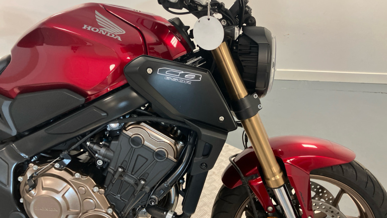 Honda CB650RA (22MY)